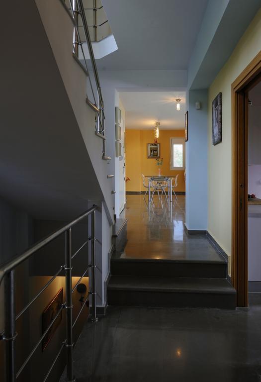 Olivos Villa Sani Sani  Bilik gambar