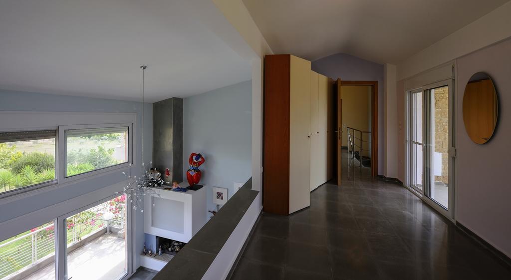 Olivos Villa Sani Sani  Bilik gambar