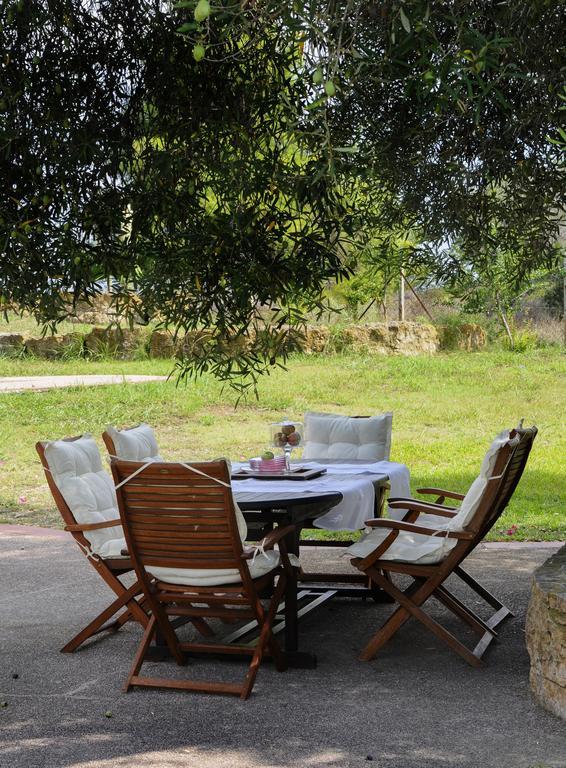 Olivos Villa Sani Sani  Bilik gambar