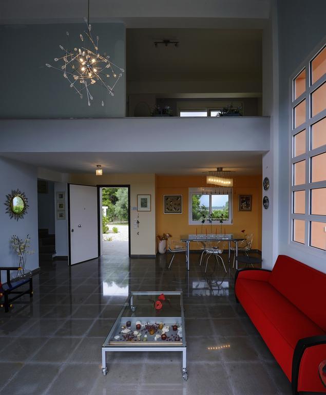 Olivos Villa Sani Sani  Bilik gambar