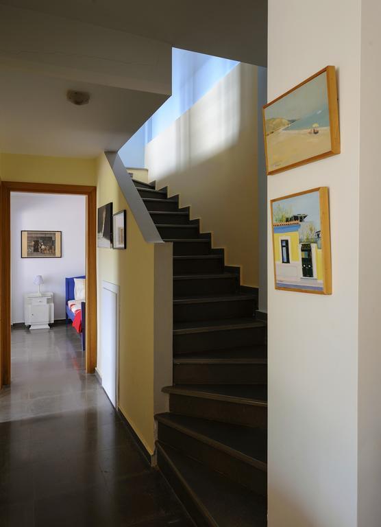 Olivos Villa Sani Sani  Bilik gambar