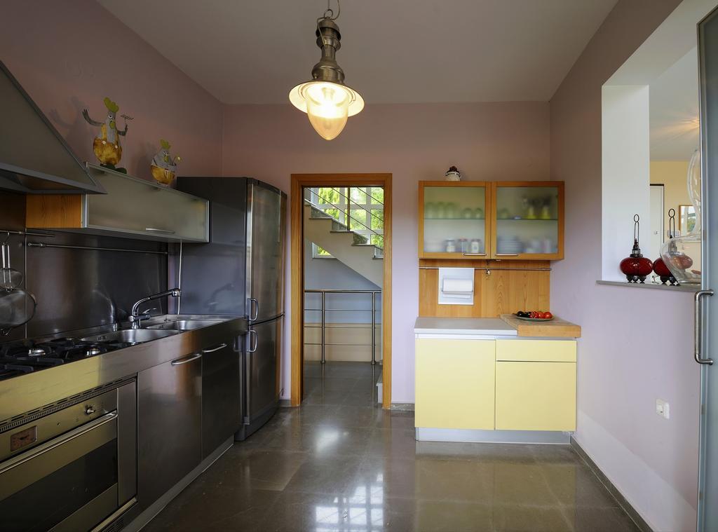 Olivos Villa Sani Sani  Bilik gambar
